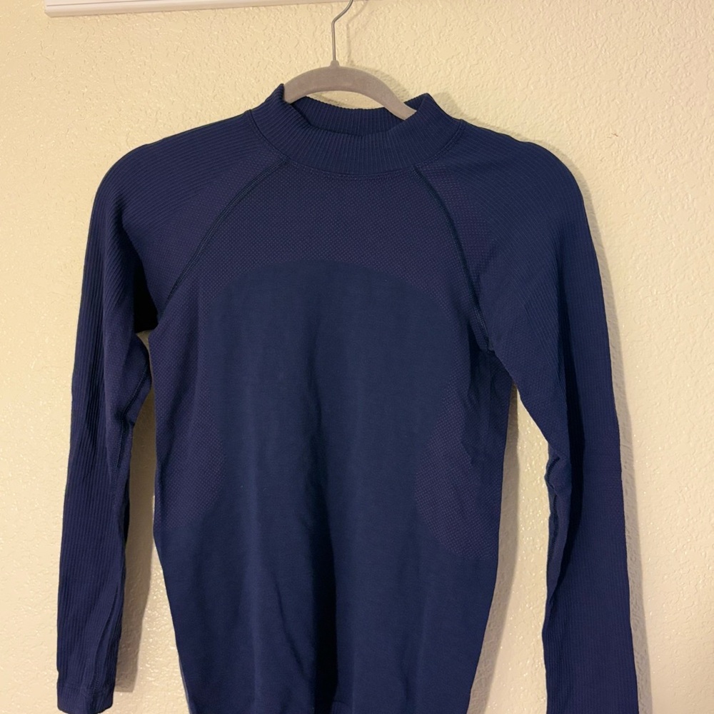 lululemon athletica long sleeve